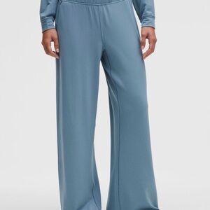 New lululemon becalm wide leg pants